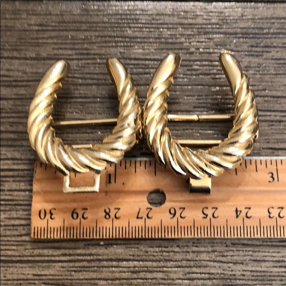 Vintage Style Belt Buckles Horseshoe and Circles - Picture 7 of 11